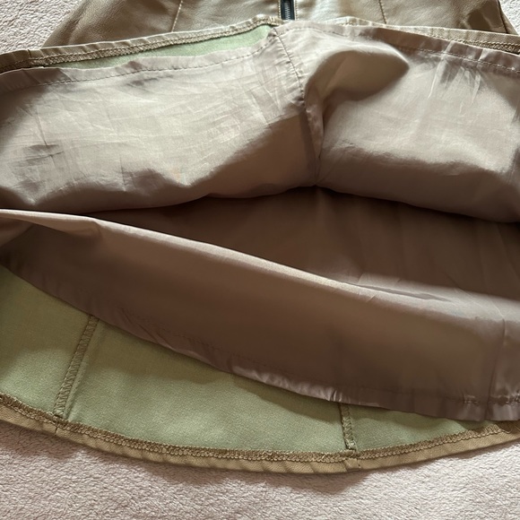 Forever21 Faux Leather Tan Skirt - Size Small - Picture 2 of 6